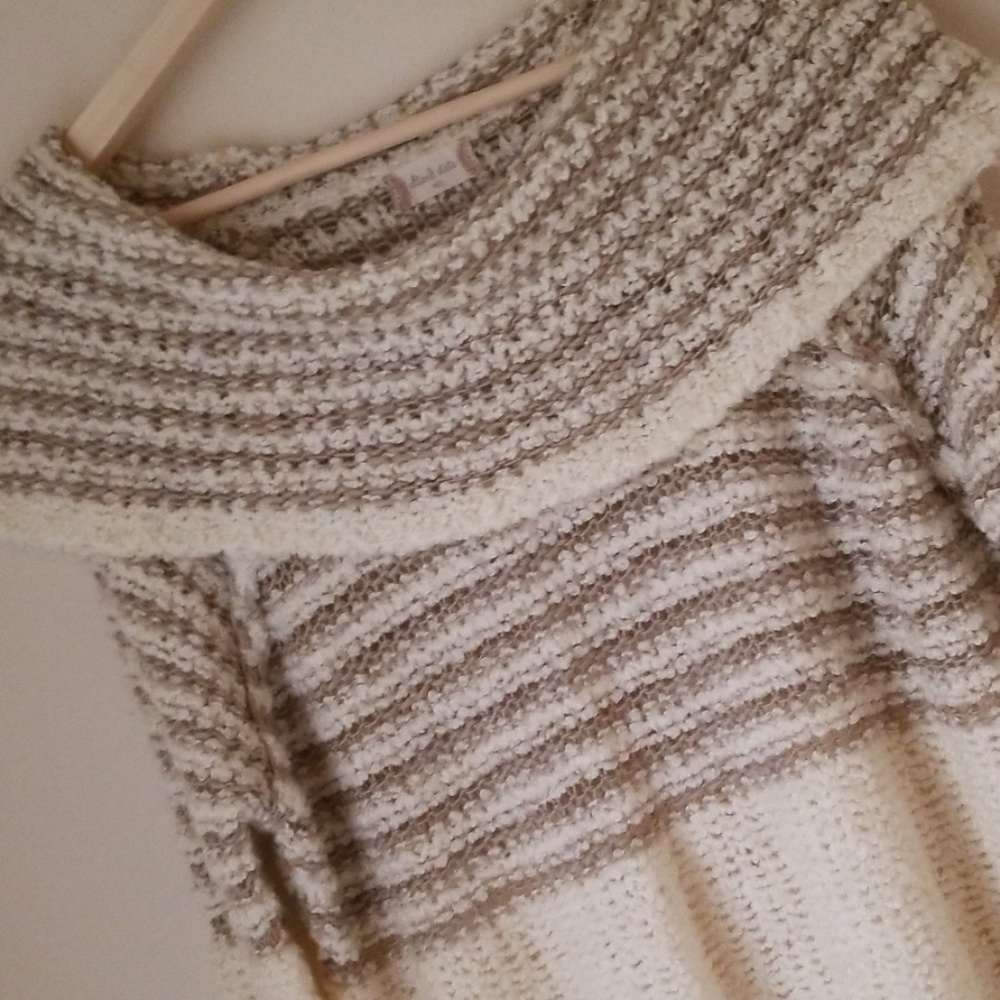SOLD! ALTAR'D STATE Oversized Cowl Neck Sweater - Picture 5 of 7